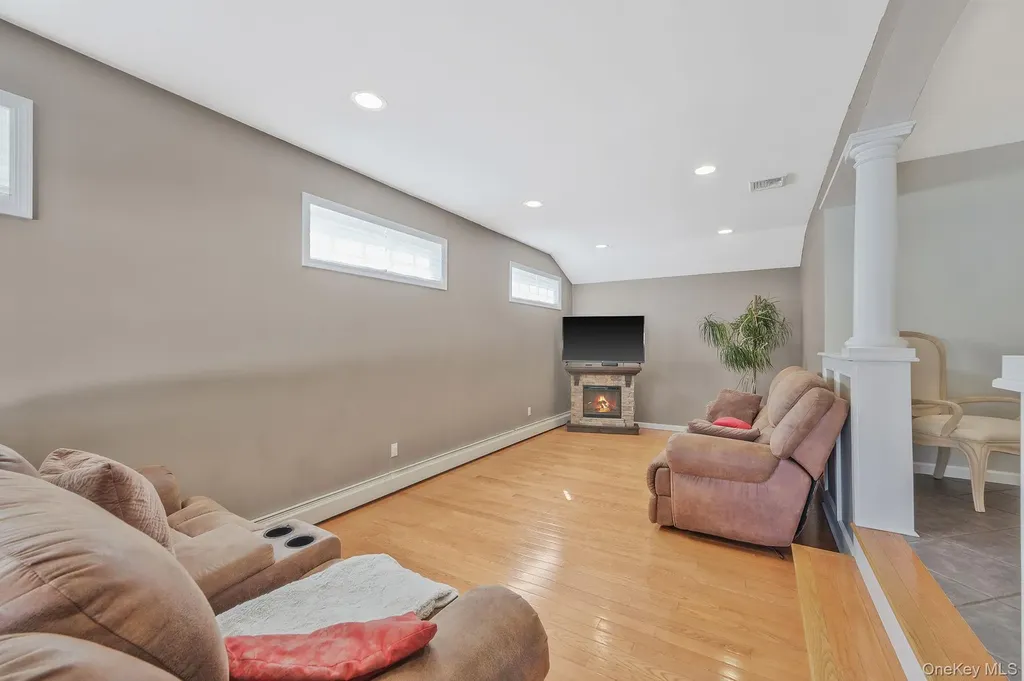 43 Hallock Avenue Smithtown NY 11787