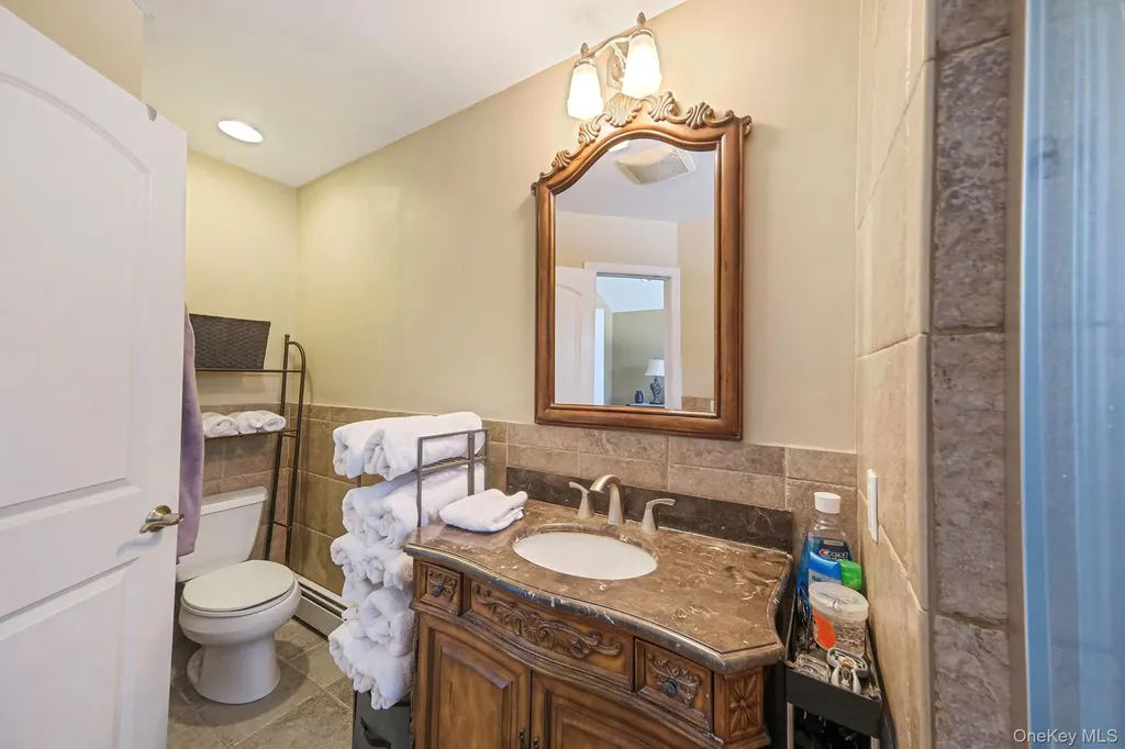 43 Hallock Avenue Smithtown NY 11787