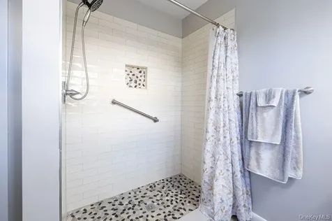 10 Regents Place Yorktown Heights NY 10598