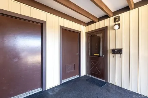 10 Regents Place Yorktown Heights NY 10598