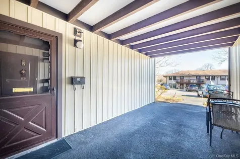 10 Regents Place Yorktown Heights NY 10598