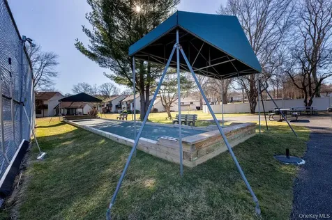 10 Regents Place Yorktown Heights NY 10598
