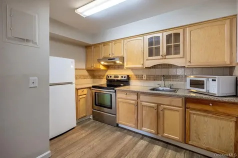 10 Regents Place Yorktown Heights NY 10598