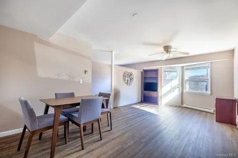 10 Regents Place Yorktown Heights NY 10598
