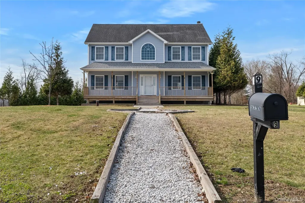 9 Ralph Brach Drive Wallkill NY 12589