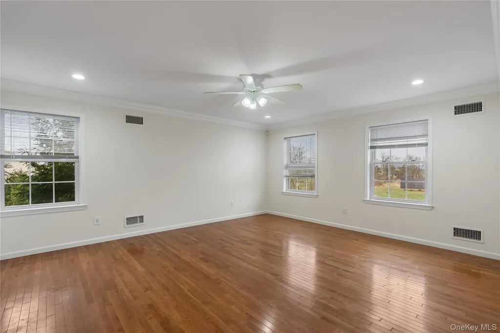 9 Ralph Brach Drive Wallkill NY 12589