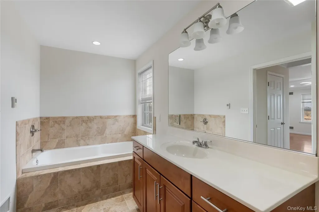 9 Ralph Brach Drive Wallkill NY 12589