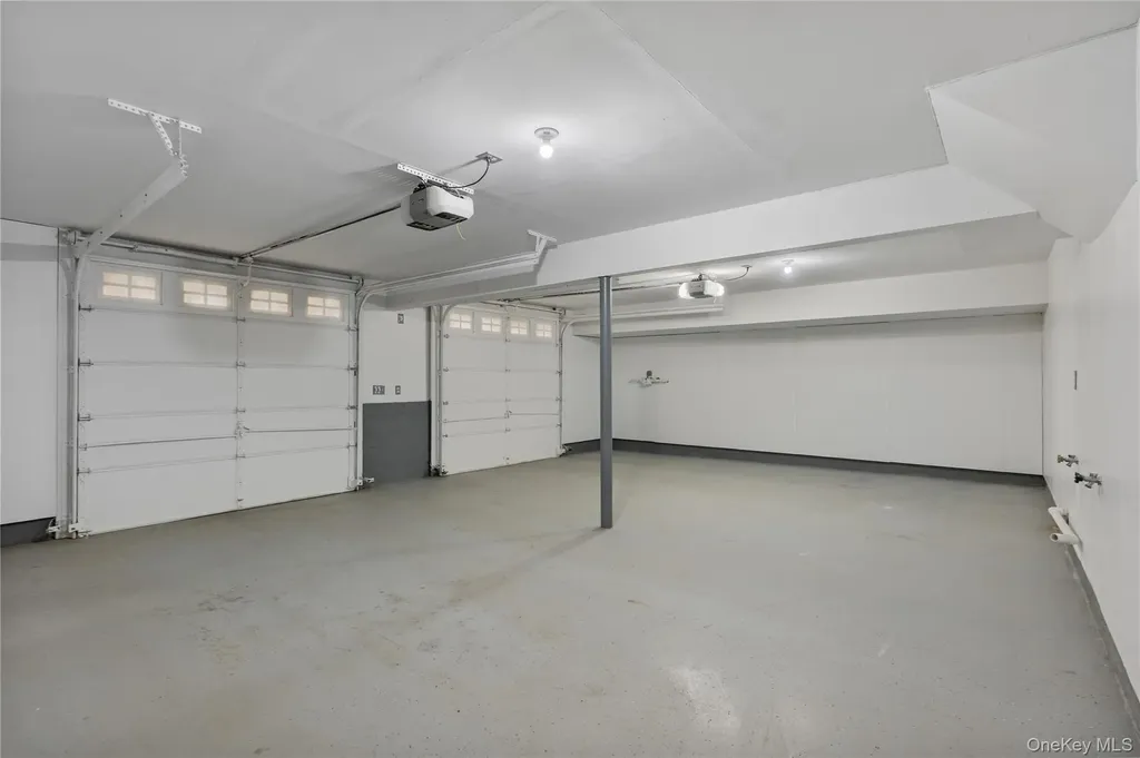 9 Ralph Brach Drive Wallkill NY 12589