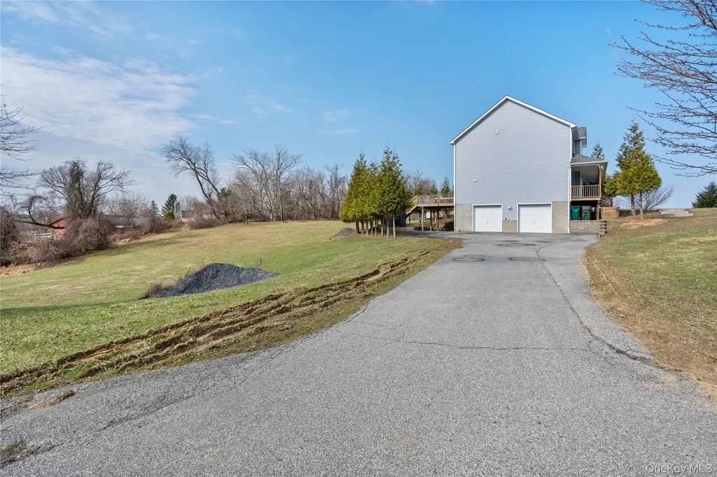 9 Ralph Brach Drive Wallkill NY 12589
