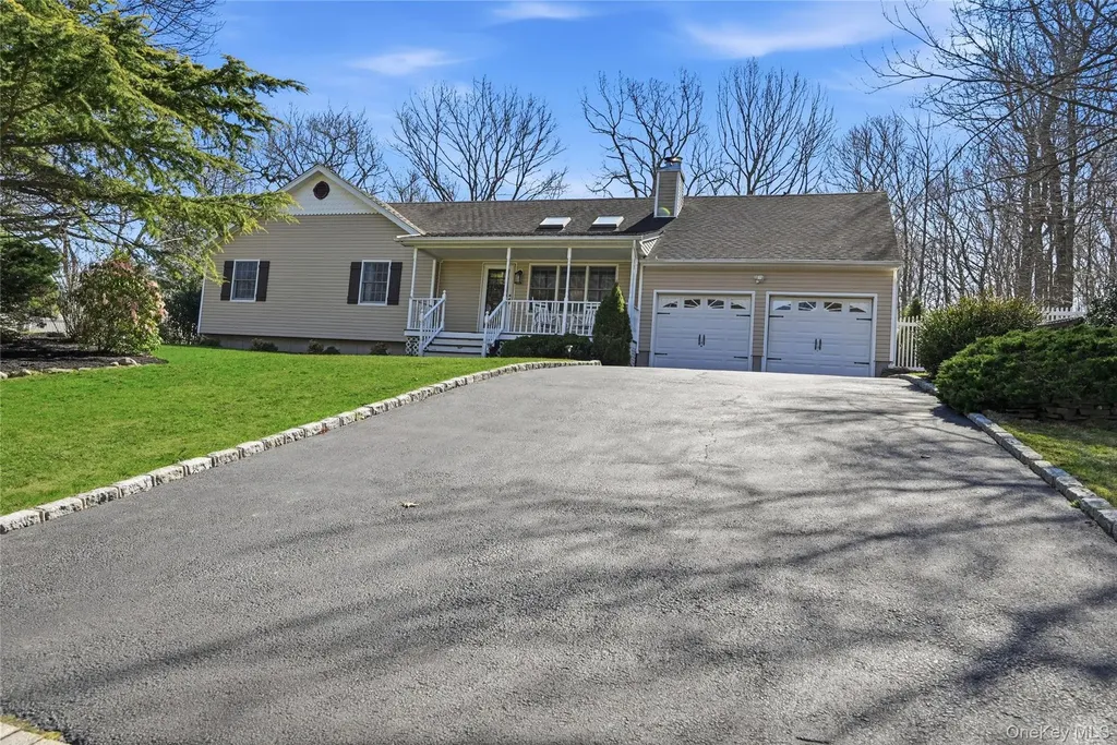 205 Great Rock Drive Wading River NY 11792