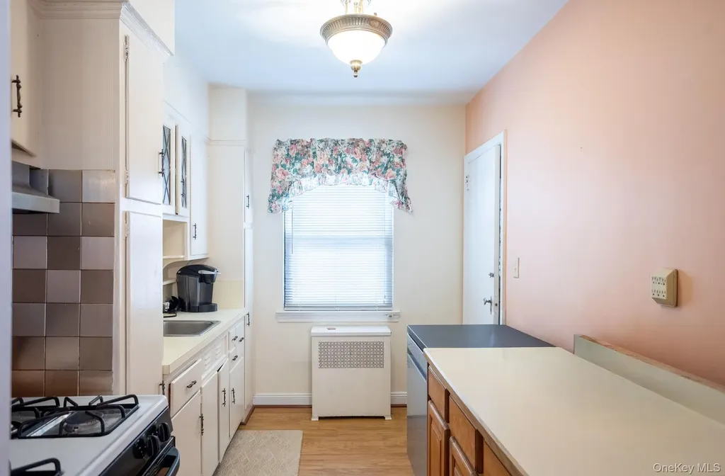 76-14 173rd Street Fresh Meadows NY 11366