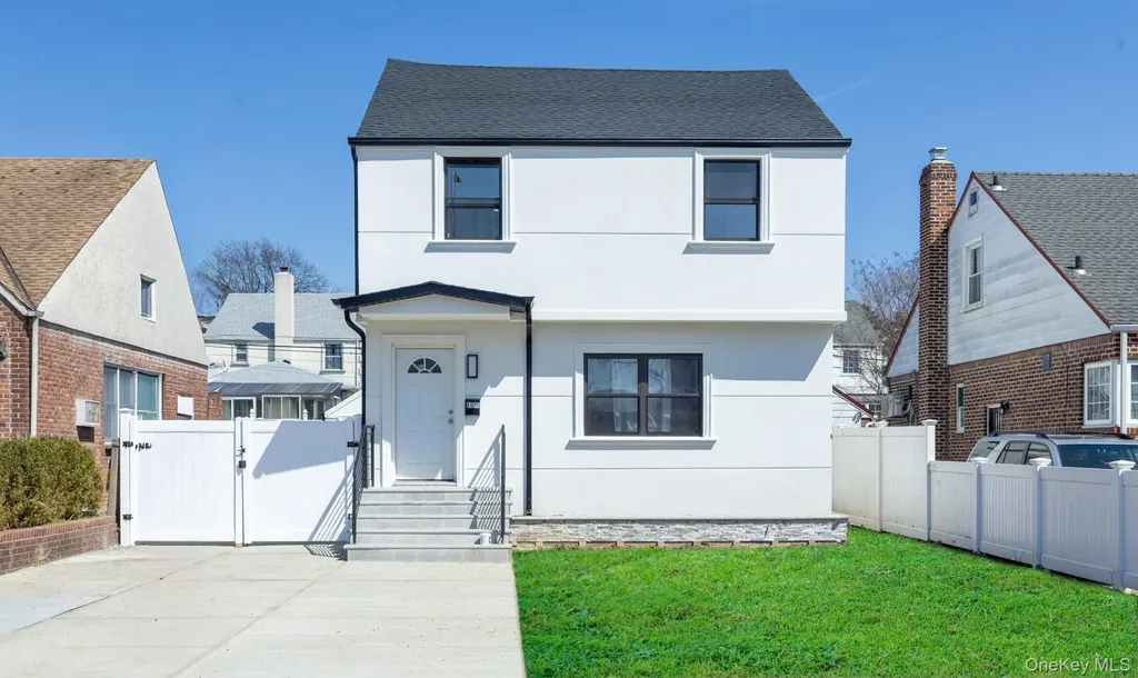 65-15 183rd Street Fresh Meadows NY 11365