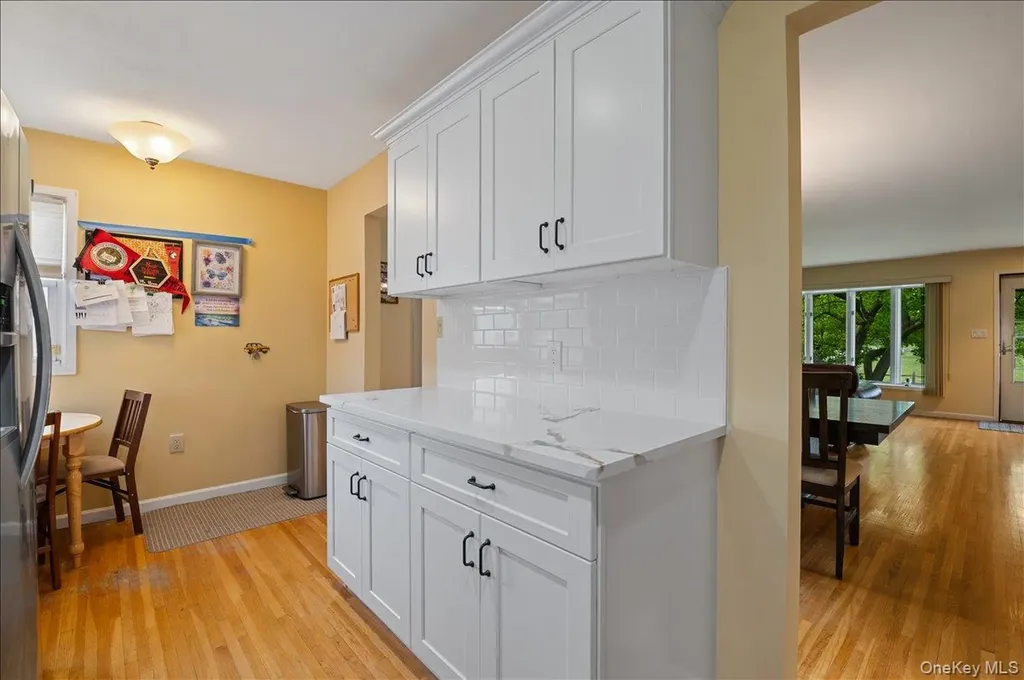 2 Fern Place Plainview NY 11803