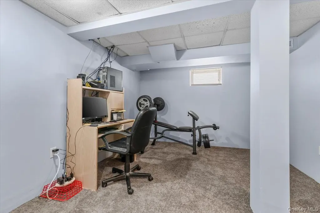 2 Fern Place Plainview NY 11803