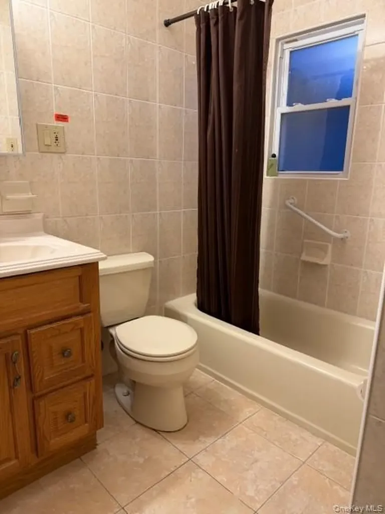 5 Totten Street Bethpage NY 11714
