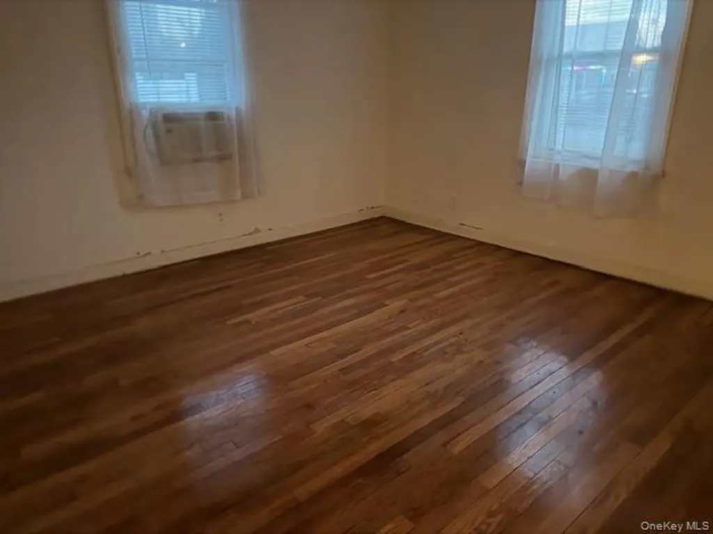 5 Totten Street Bethpage NY 11714