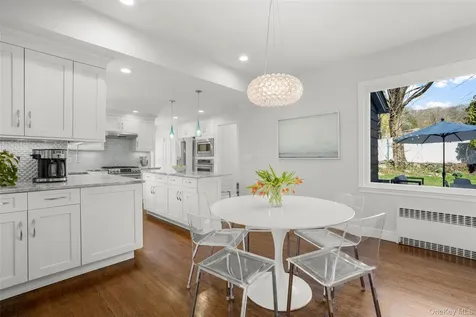 644 Fort Hill Road Scarsdale NY 10583