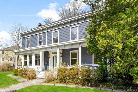 644 Fort Hill Road Scarsdale NY 10583