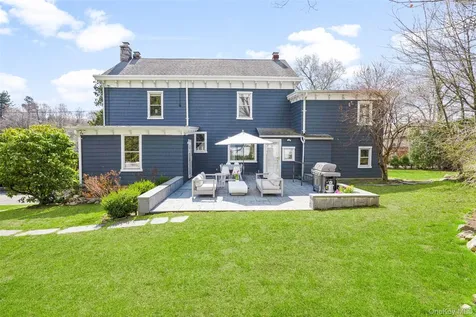 644 Fort Hill Road Scarsdale NY 10583