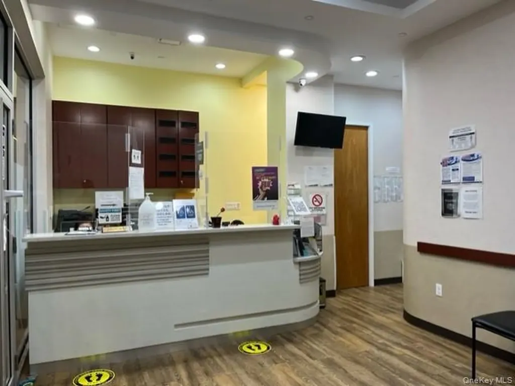 131-07 40th Road Flushing NY 11354