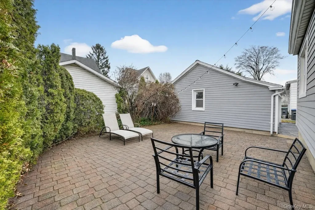 118 Third Avenue Pelham NY 10803
