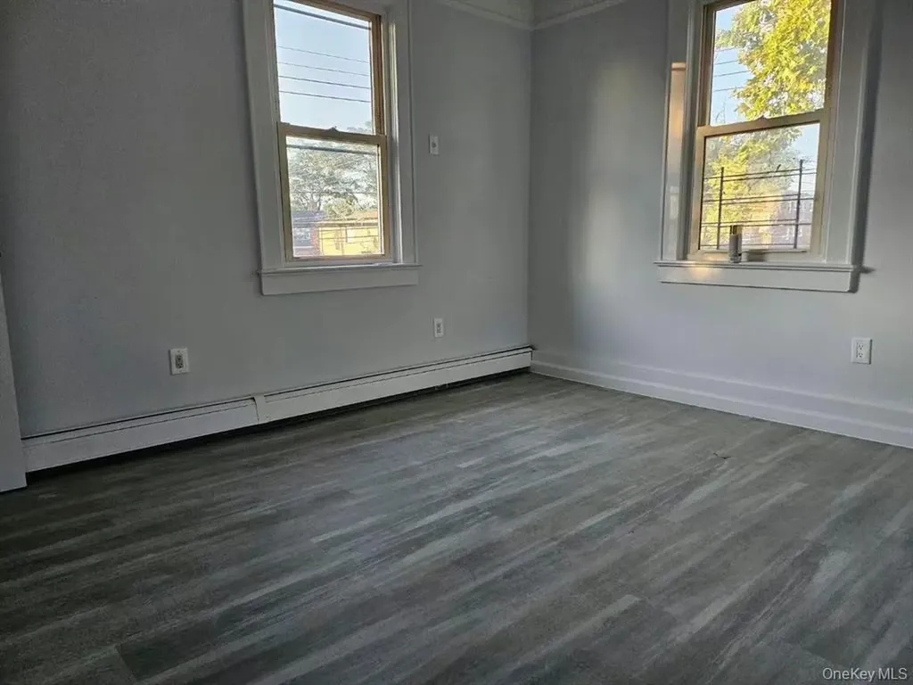 14418 Negundo Avenue Flushing NY 11355