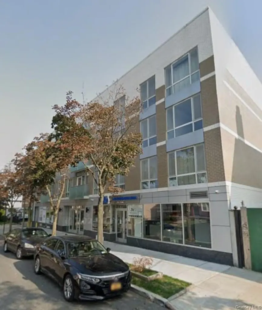 15815 Union Turnpike Fresh Meadows NY 11366