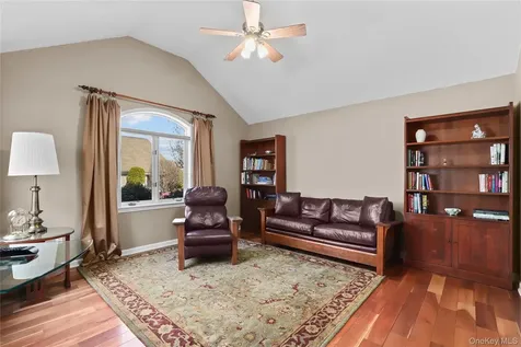 412 Heritage Hills Somers NY 10589