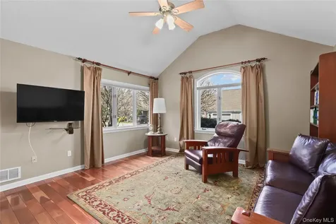 412 Heritage Hills Somers NY 10589