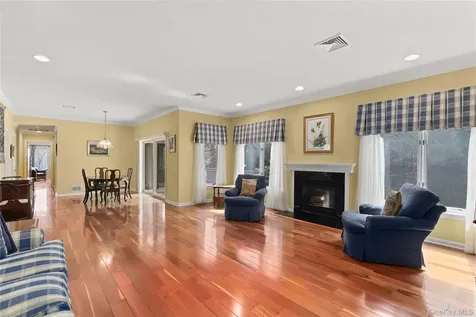 412 Heritage Hills Somers NY 10589