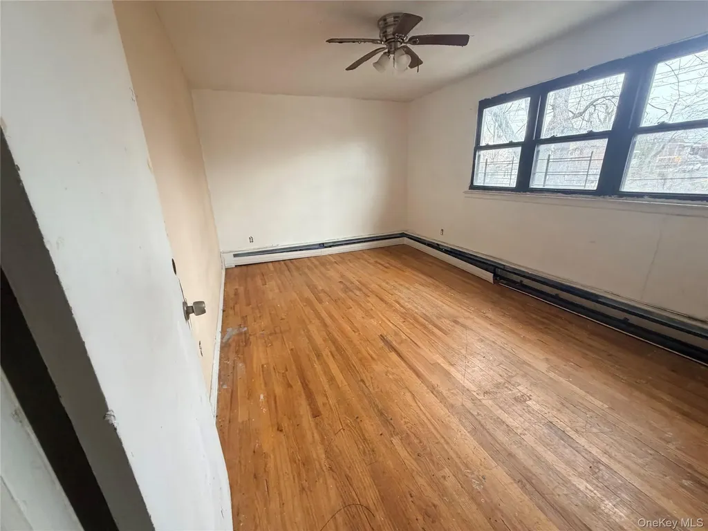 351 Quincy Avenue Bronx NY 10465