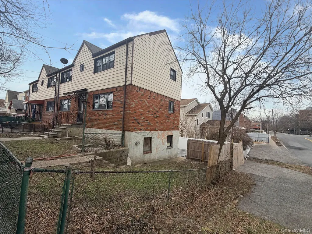351 Quincy Avenue Bronx NY 10465