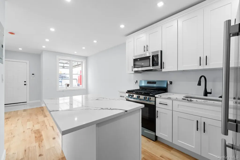 997 E 52nd Street Brooklyn NY 11234