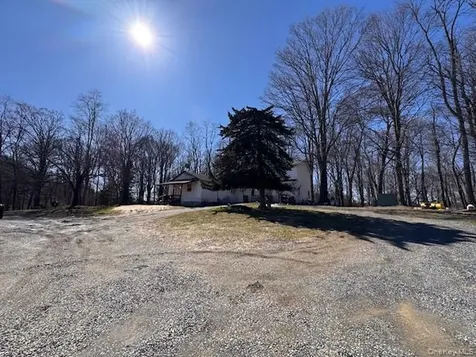 37-43 Nine Partners Road Clinton Corners NY 12514