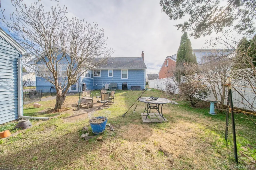 3 Lipton Street Kingston NY 12401
