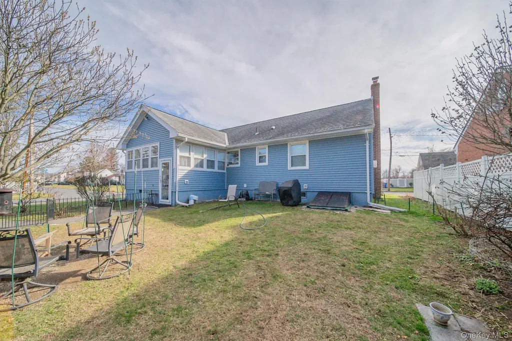 3 Lipton Street Kingston NY 12401
