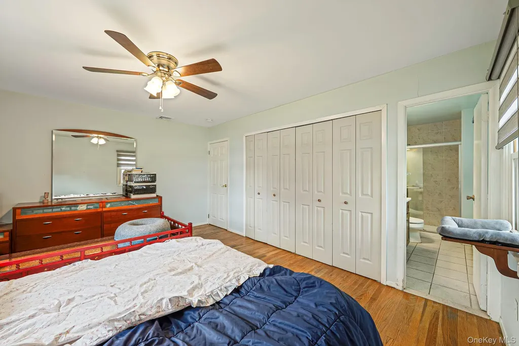 16 Manchester Lane Stony Brook NY 11790