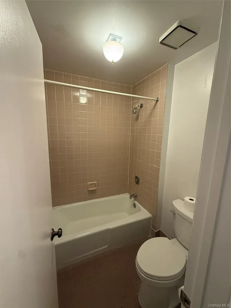 10 Bronxville Glen Drive Bronxville NY 10708