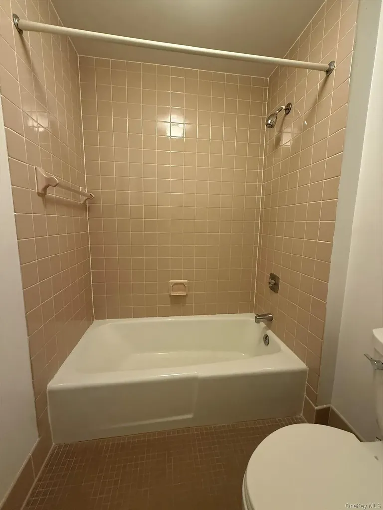 10 Bronxville Glen Drive Bronxville NY 10708
