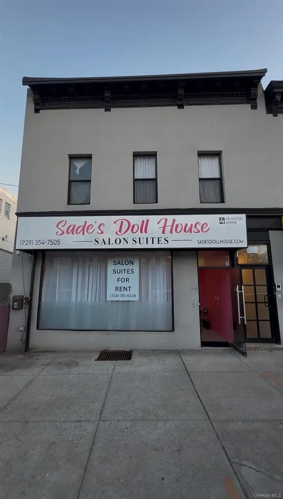 4 Arlington Avenue Brooklyn NY 11207