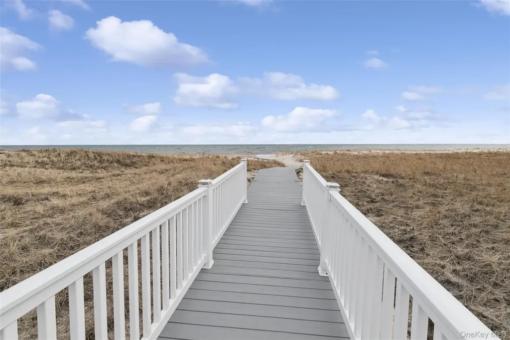 473 Dune Road Westhampton Beach NY 11978