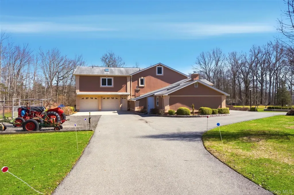 801 Albany Post Road Gardiner NY 12525