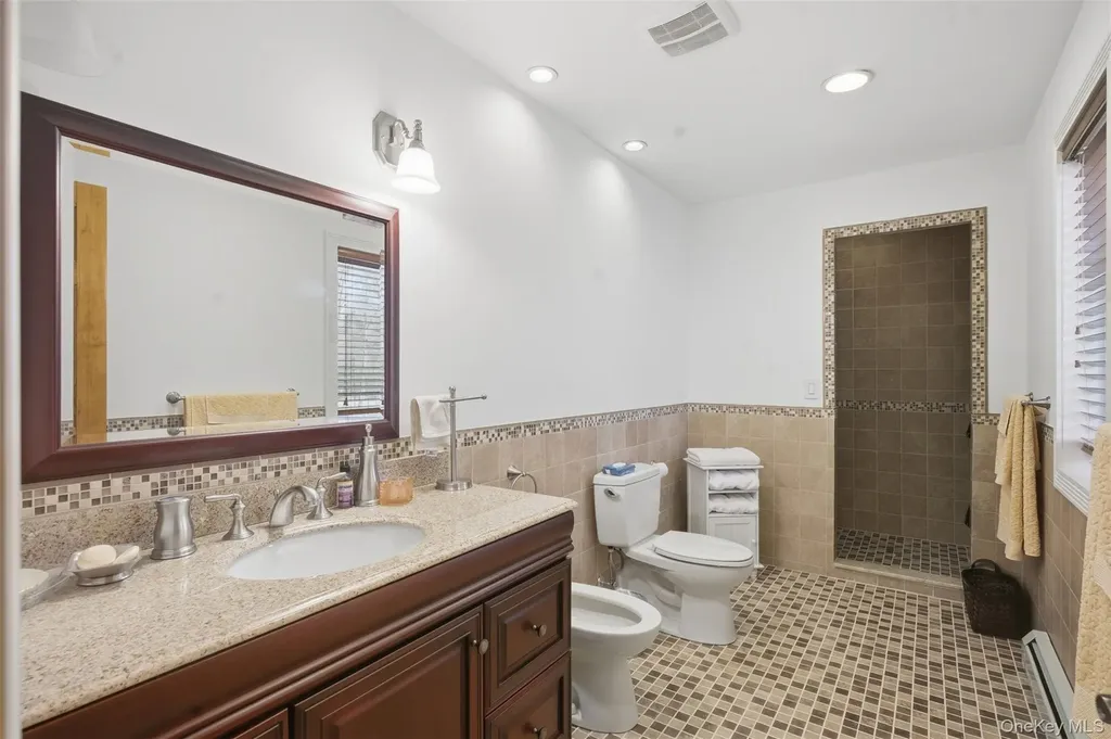 801 Albany Post Road Gardiner NY 12525