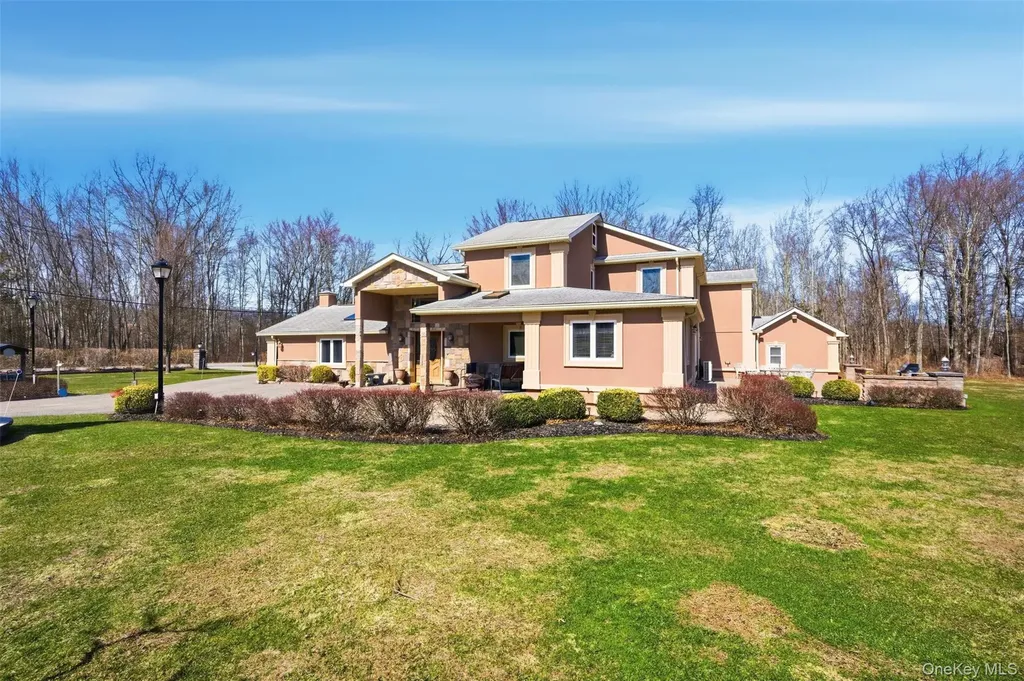 801 Albany Post Road Gardiner NY 12525