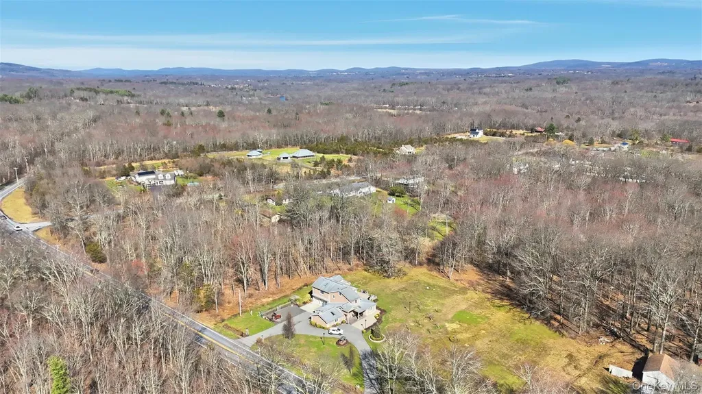 801 Albany Post Road Gardiner NY 12525