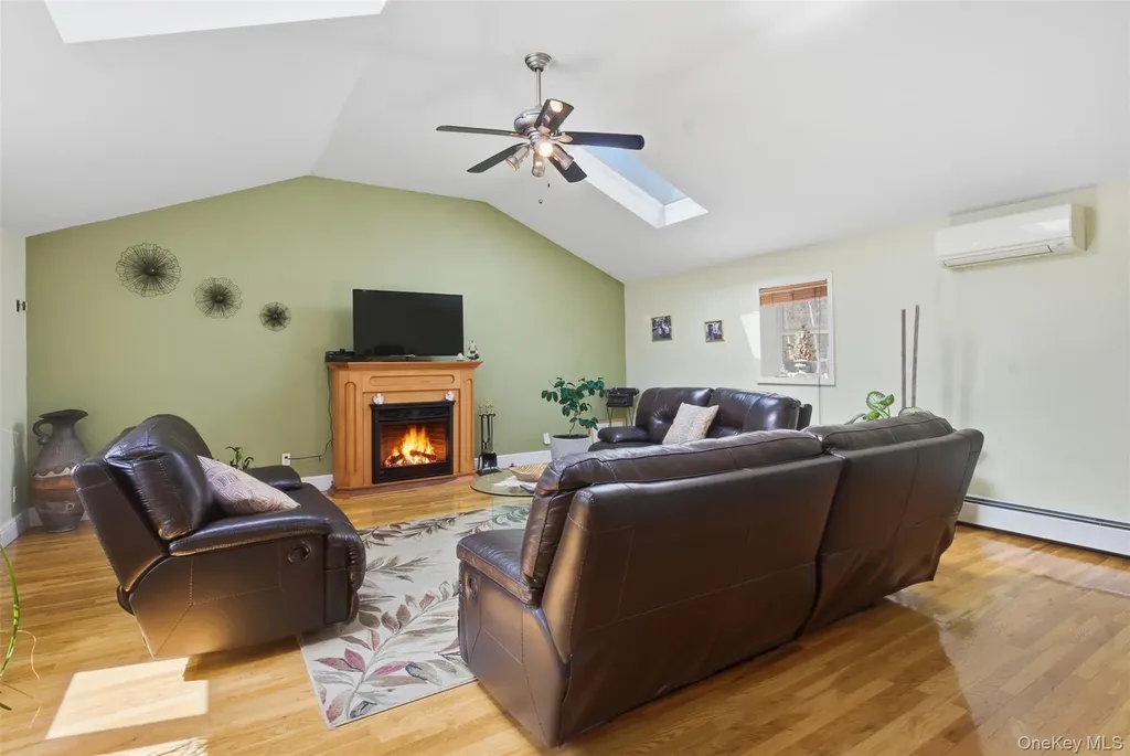 801 Albany Post Road Gardiner NY 12525