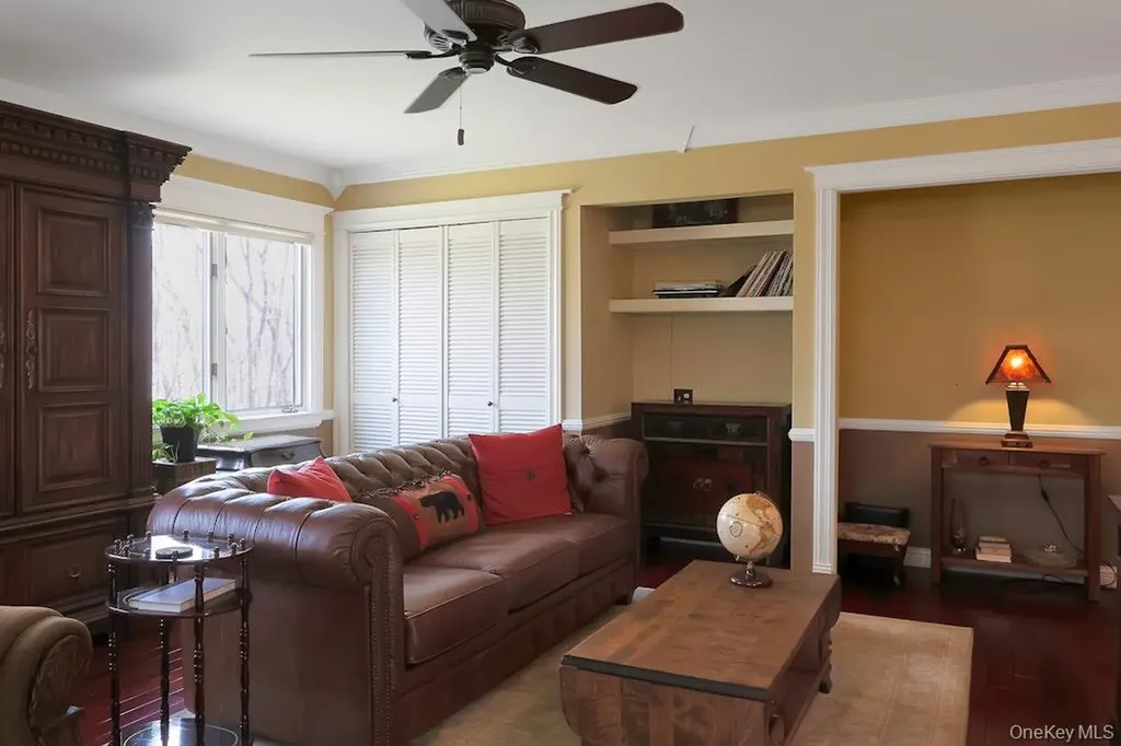 27 Deer Path Road Tuxedo Park NY 10987