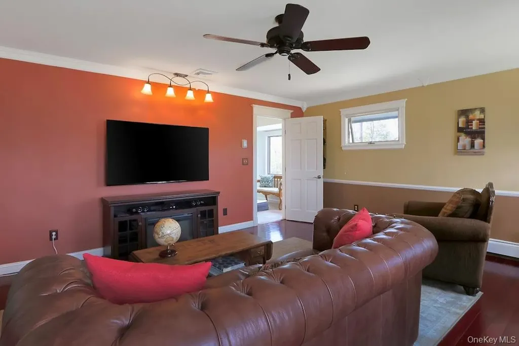 27 Deer Path Road Tuxedo Park NY 10987