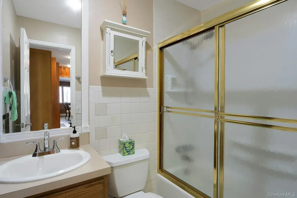 27 Deer Path Road Tuxedo Park NY 10987