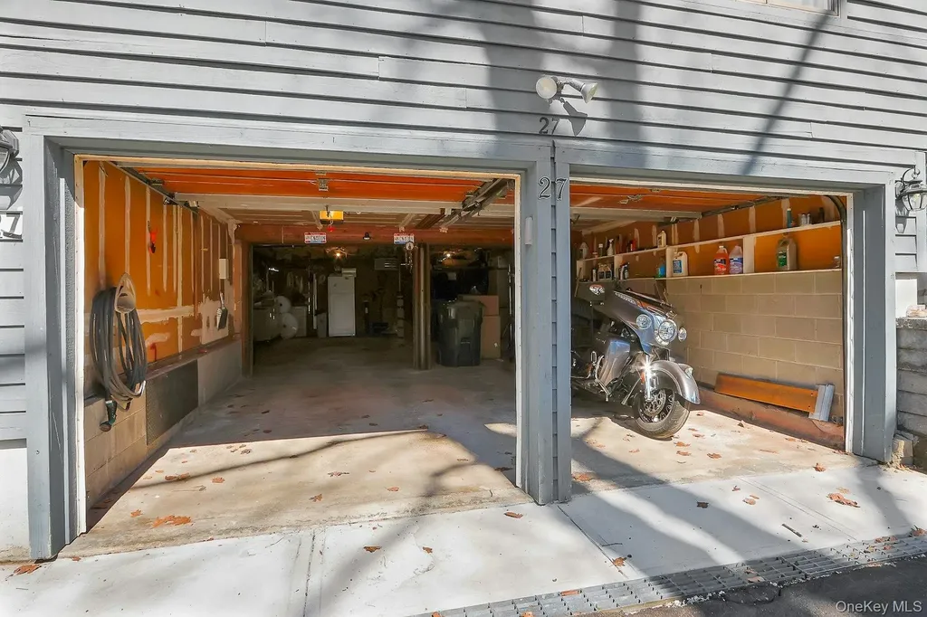 27 Deer Path Road Tuxedo Park NY 10987